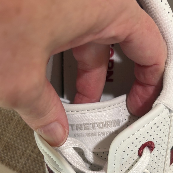 Tretorn NY Lite 67 Elite Perforated Leather Sneakers. W 7.5 Like new condition. - Picture 6 of 11